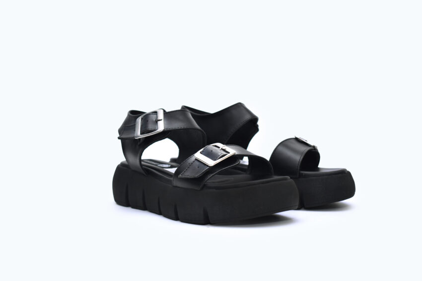 Danae - Image 6