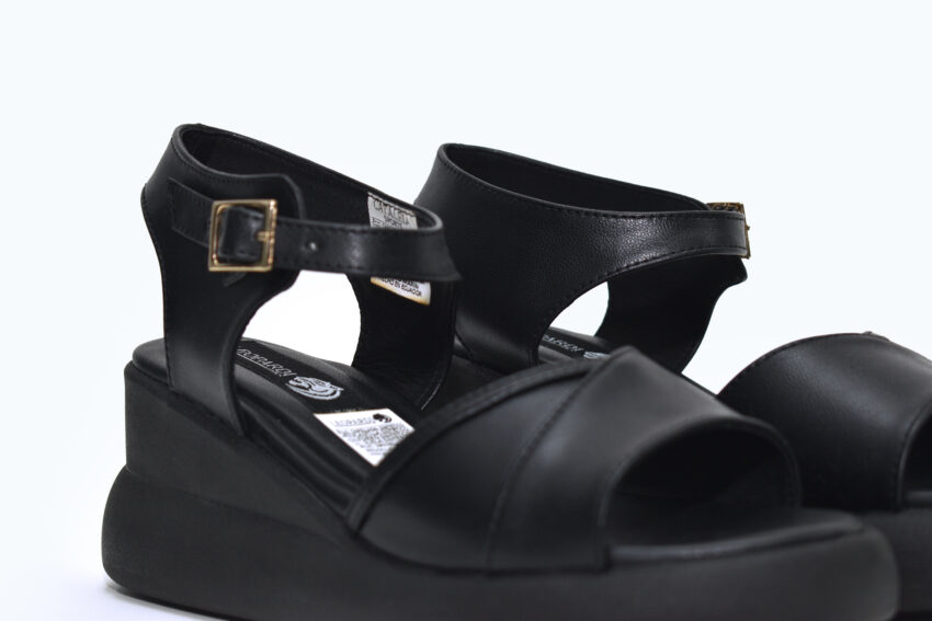Elira - Image 7